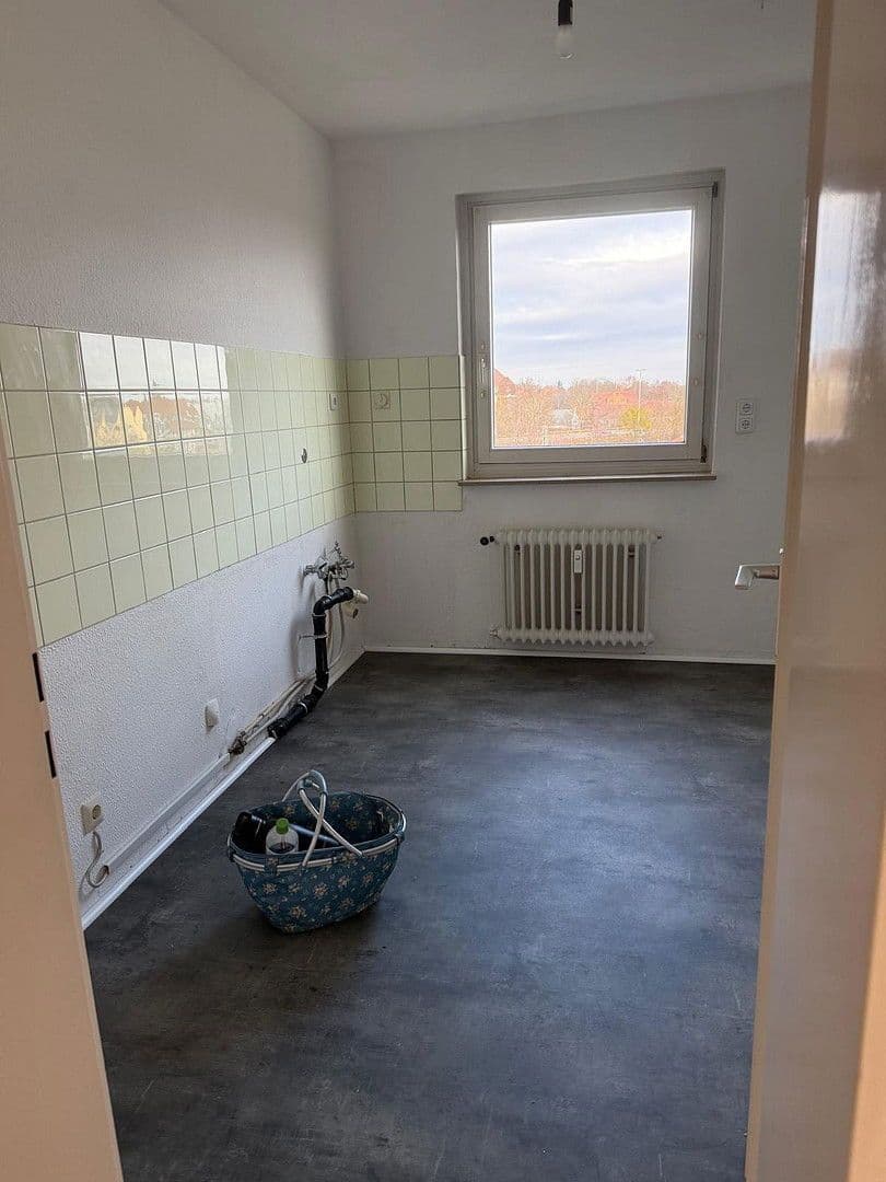 Prodej bytu 2+1 64 m², Von-Emmich-Straße 38, Hildesheim, Dolní Sasko Prodej bytu 2+1 64 m², Von-Emmich-Straße 38, Hildesheim, Dolní Sasko