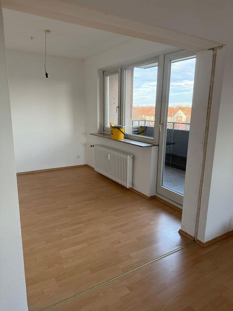 Prodej bytu 2+1 64 m², Von-Emmich-Straße 38, Hildesheim, Dolní Sasko Prodej bytu 2+1 64 m², Von-Emmich-Straße 38, Hildesheim, Dolní Sasko