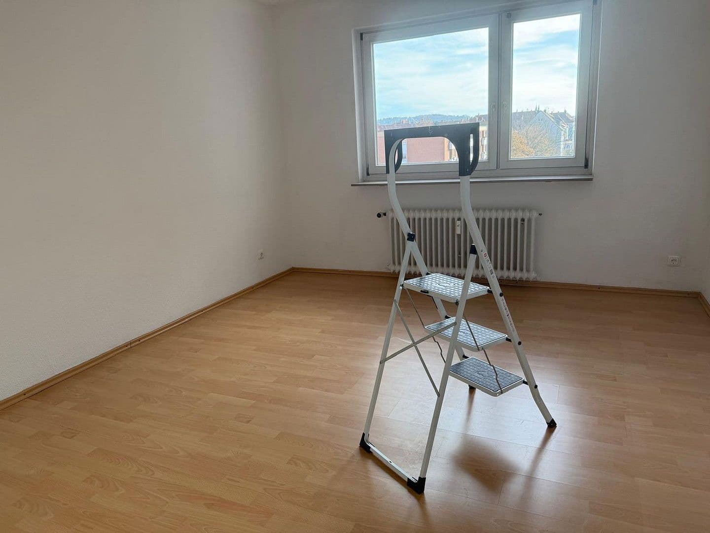 Prodej bytu 2+1 64 m², Von-Emmich-Straße 38, Hildesheim, Dolní Sasko Prodej bytu 2+1 64 m², Von-Emmich-Straße 38, Hildesheim, Dolní Sasko