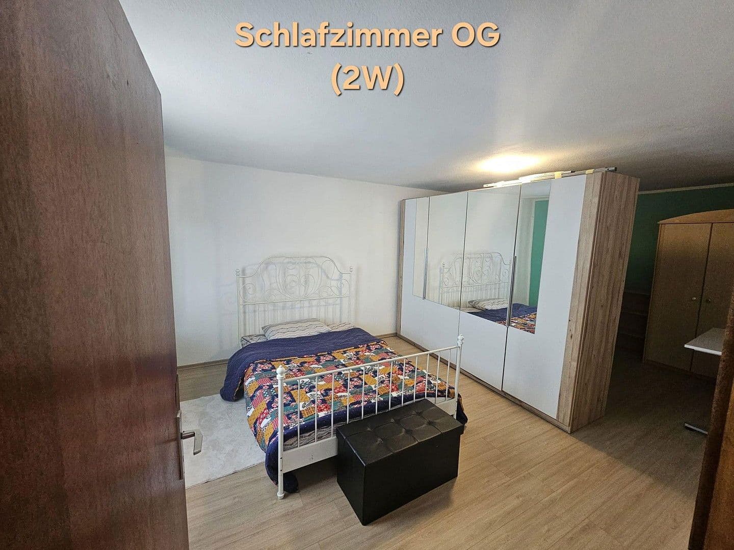 Prodej domu 313 m², pozemek 480 m², Hüllreuthstr 13, Michelau in Oberfranken, Bavorsko Prodej domu 313 m², pozemek 480 m², Hüllreuthstr 13, Michelau in Oberfranken, Bavorsko