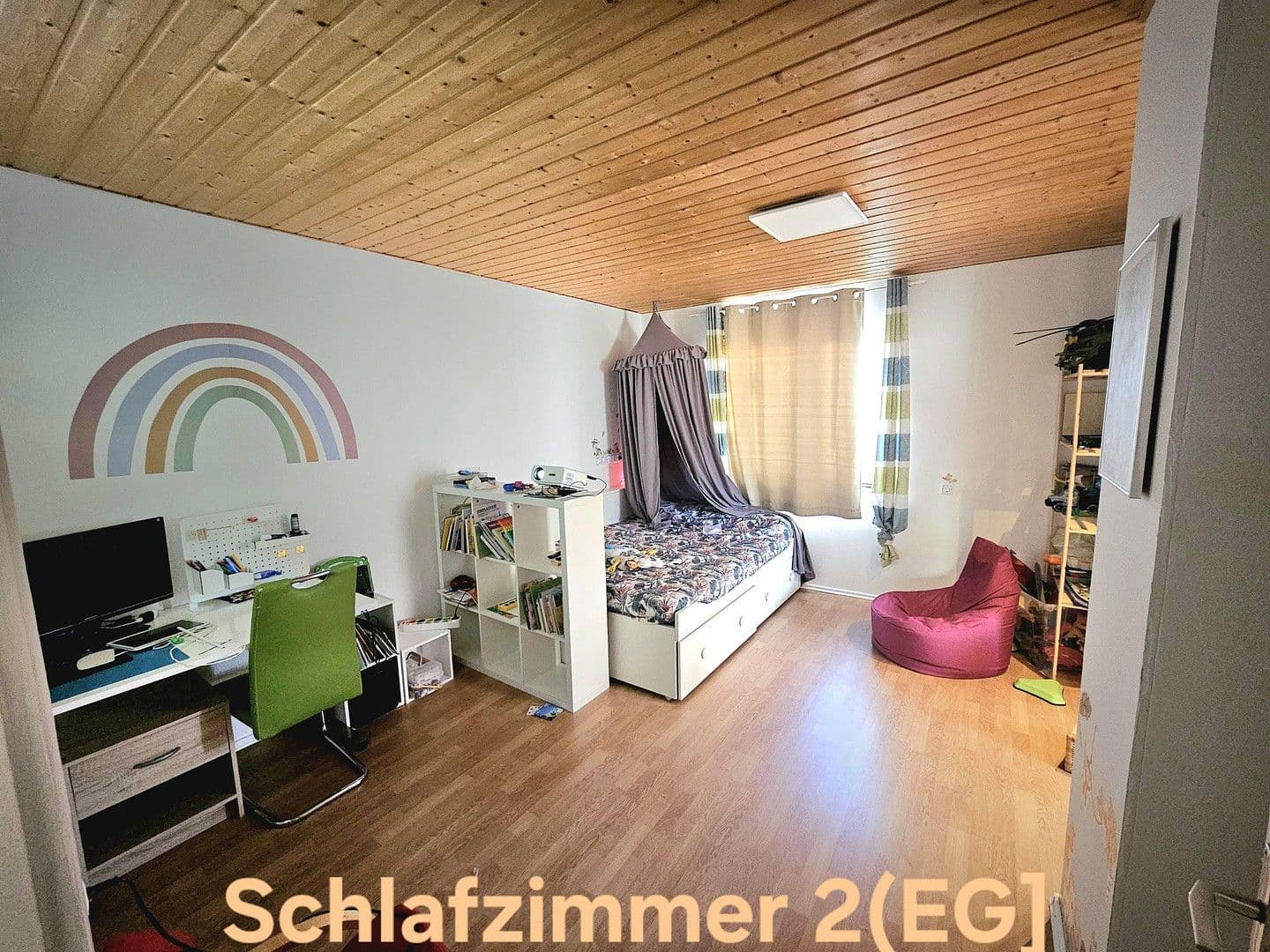 Prodej domu 313 m², pozemek 480 m², Hüllreuthstr 13, Michelau in Oberfranken, Bavorsko Prodej domu 313 m², pozemek 480 m², Hüllreuthstr 13, Michelau in Oberfranken, Bavorsko