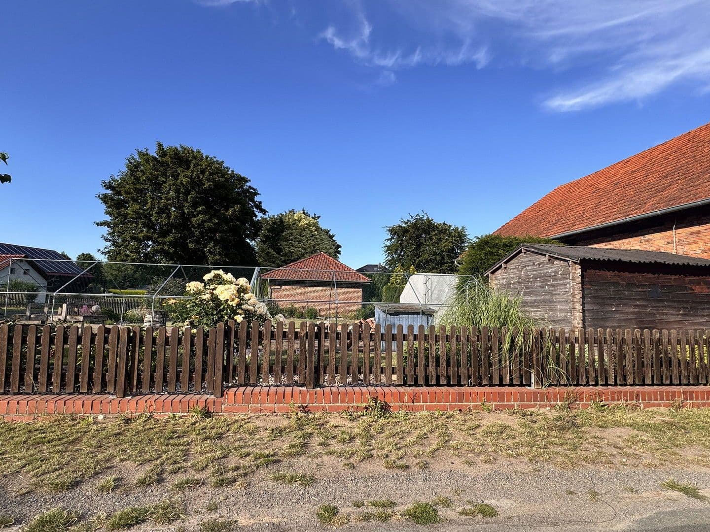 Prodej domu 180 m², pozemek 1.320 m², Uchte, Dolní Sasko Prodej domu 180 m², pozemek 1.320 m², Uchte, Dolní Sasko