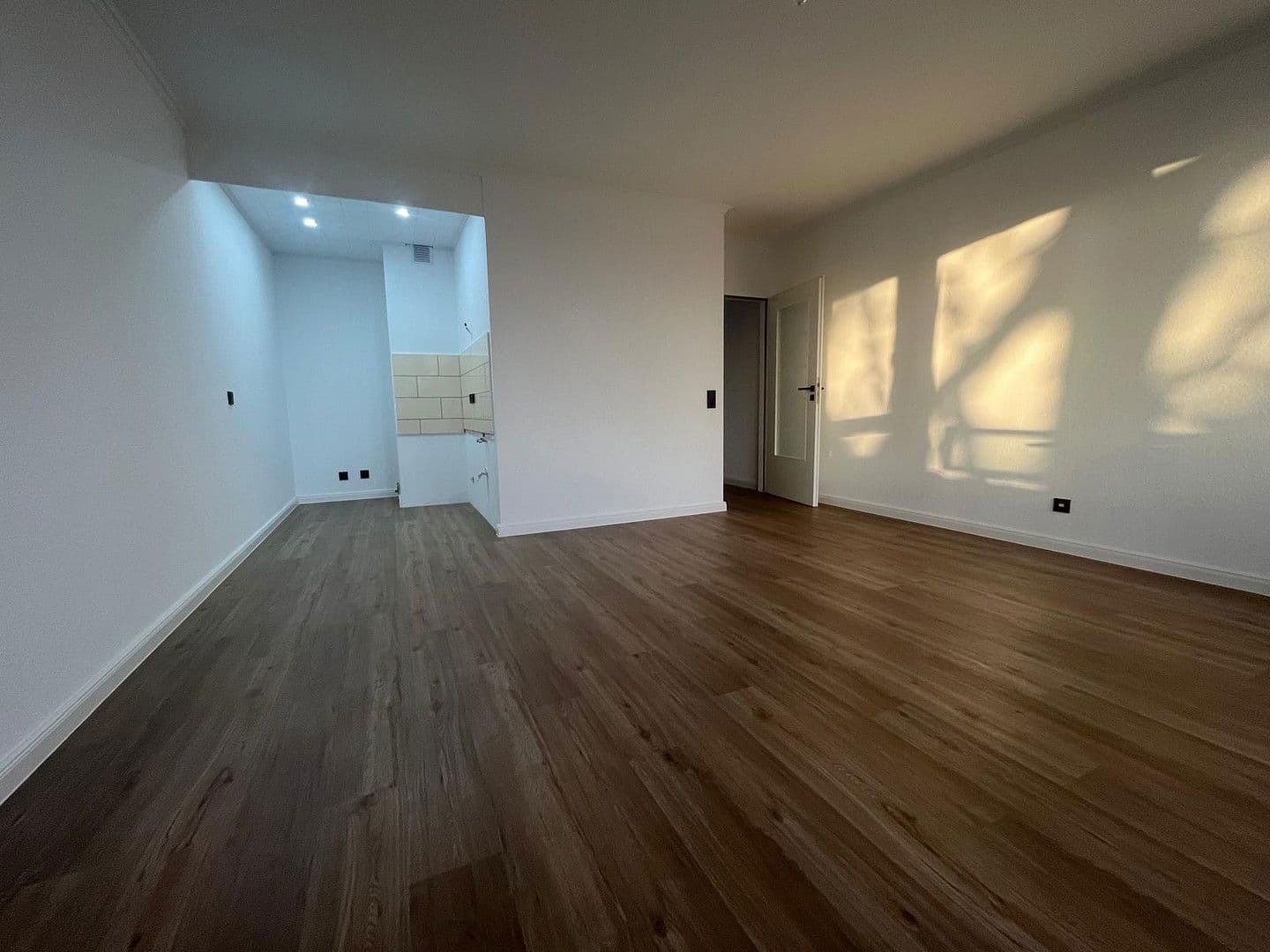 Prodej bytu 2+1 51 m², Luganer Straße, Bremen, Bremen Prodej bytu 2+1 51 m², Luganer Straße, Bremen, Bremen