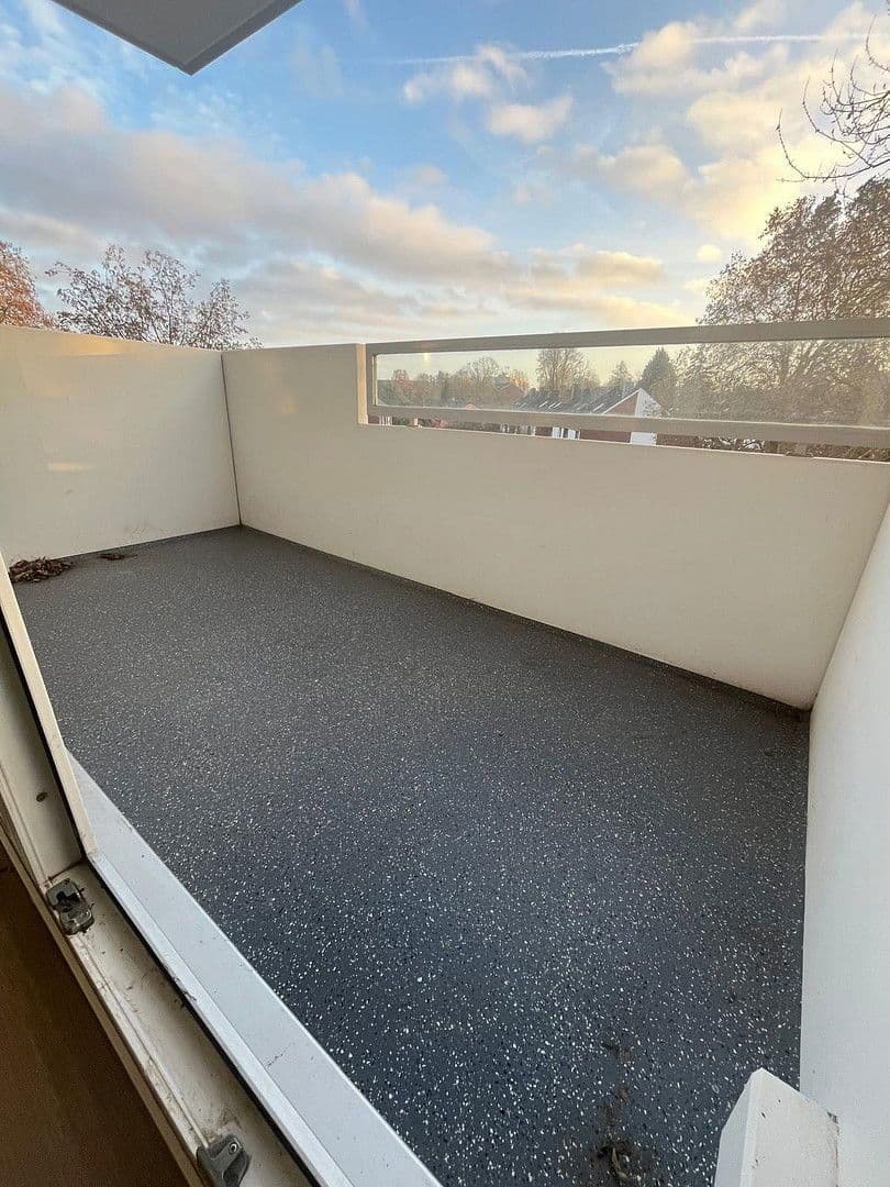 Prodej bytu 2+1 51 m², Luganer Straße, Bremen, Bremen Prodej bytu 2+1 51 m², Luganer Straße, Bremen, Bremen