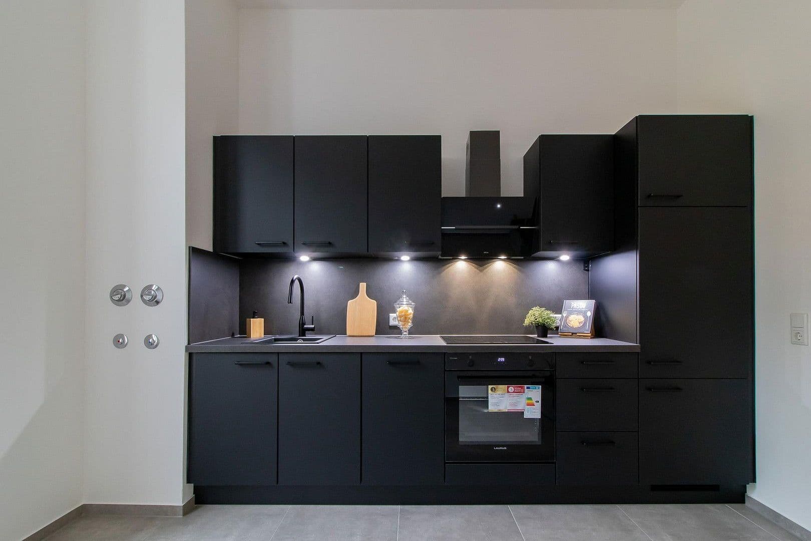 Pronájem bytu 2+1 73 m², Chemnitz, Sasko Pronájem bytu 2+1 73 m², Chemnitz, Sasko