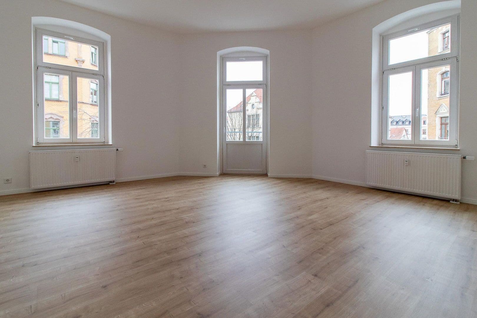 Pronájem bytu 2+1 73 m², Chemnitz, Sasko Pronájem bytu 2+1 73 m², Chemnitz, Sasko