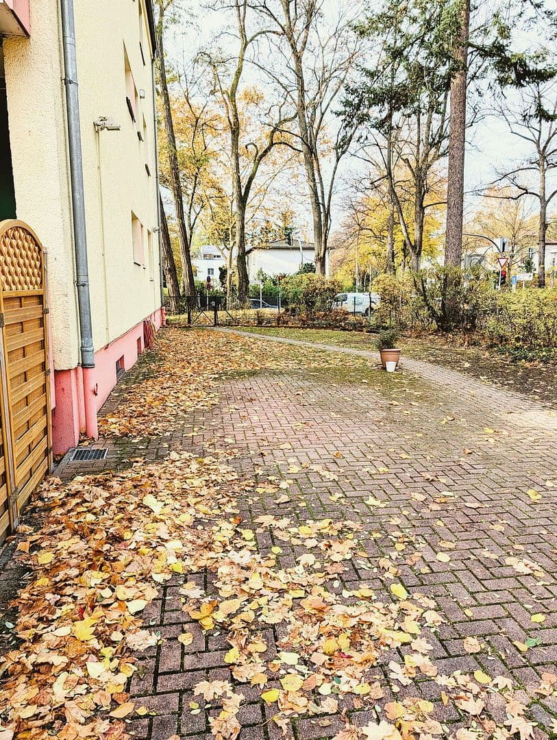 Prodej bytu 4+1 92 m², Ostpreußendamm 162, Berlin, Berlín Prodej bytu 4+1 92 m², Ostpreußendamm 162, Berlin, Berlín