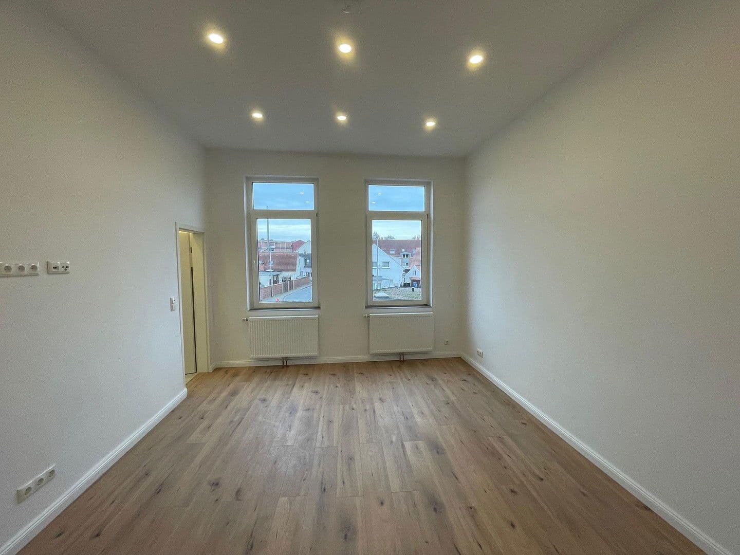 Pronájem bytu 3+1 72 m², Mühlenstraße 31, Delmenhorst, Dolní Sasko Pronájem bytu 3+1 72 m², Mühlenstraße 31, Delmenhorst, Dolní Sasko