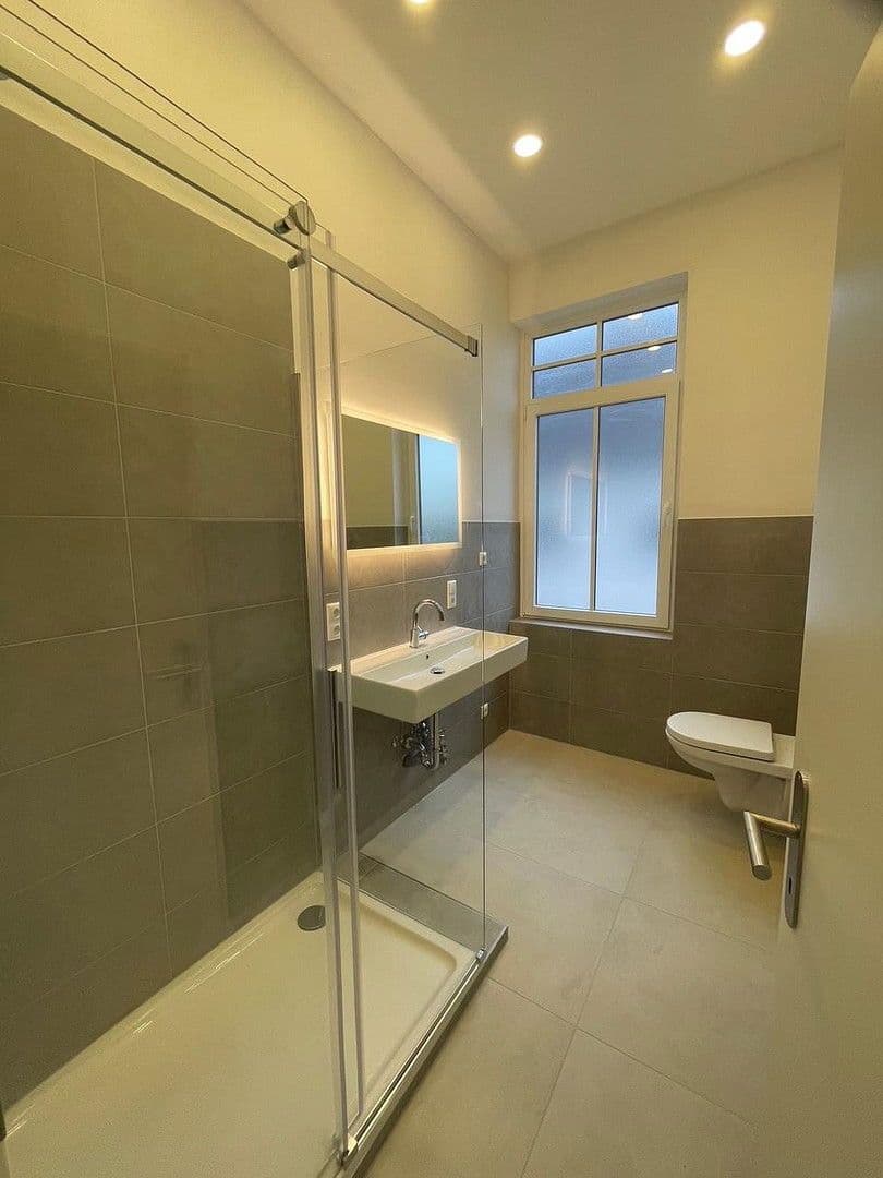 Pronájem bytu 3+1 72 m², Mühlenstraße 31, Delmenhorst, Dolní Sasko Pronájem bytu 3+1 72 m², Mühlenstraße 31, Delmenhorst, Dolní Sasko