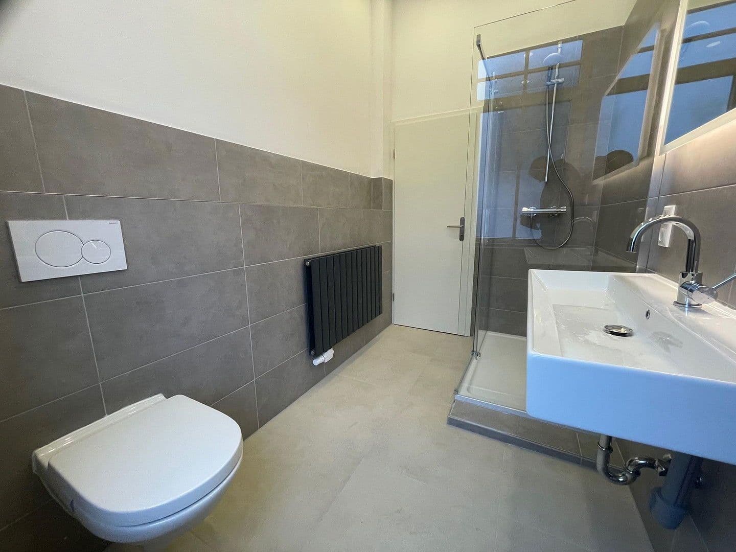 Pronájem bytu 3+1 72 m², Mühlenstraße 31, Delmenhorst, Dolní Sasko Pronájem bytu 3+1 72 m², Mühlenstraße 31, Delmenhorst, Dolní Sasko