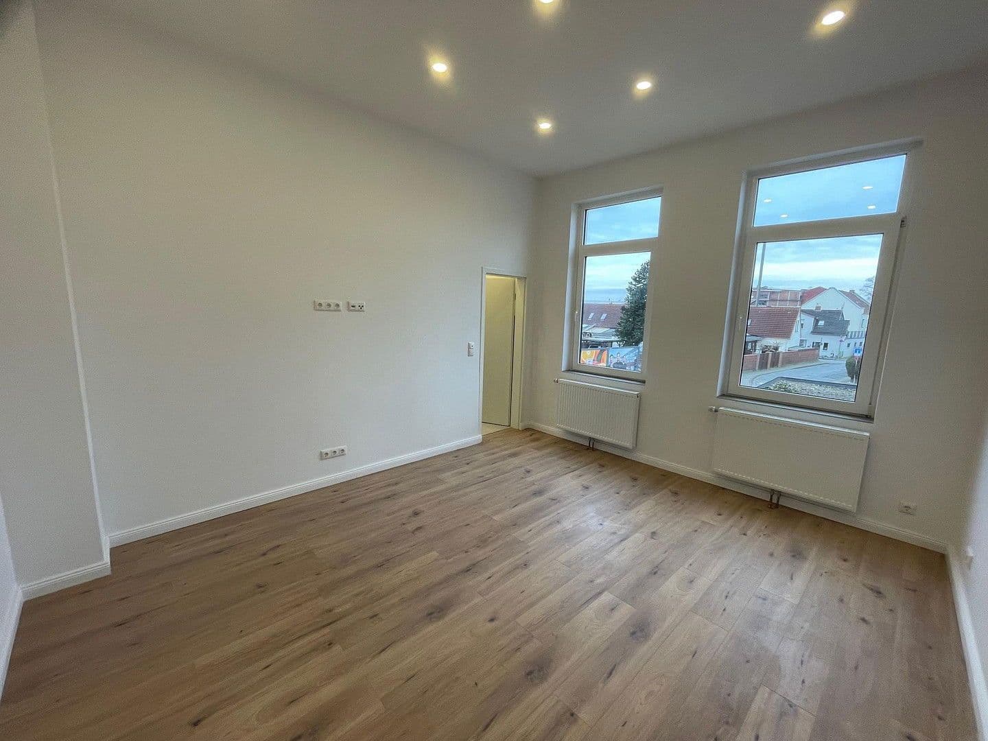 Pronájem bytu 3+1 72 m², Mühlenstraße 31, Delmenhorst, Dolní Sasko Pronájem bytu 3+1 72 m², Mühlenstraße 31, Delmenhorst, Dolní Sasko