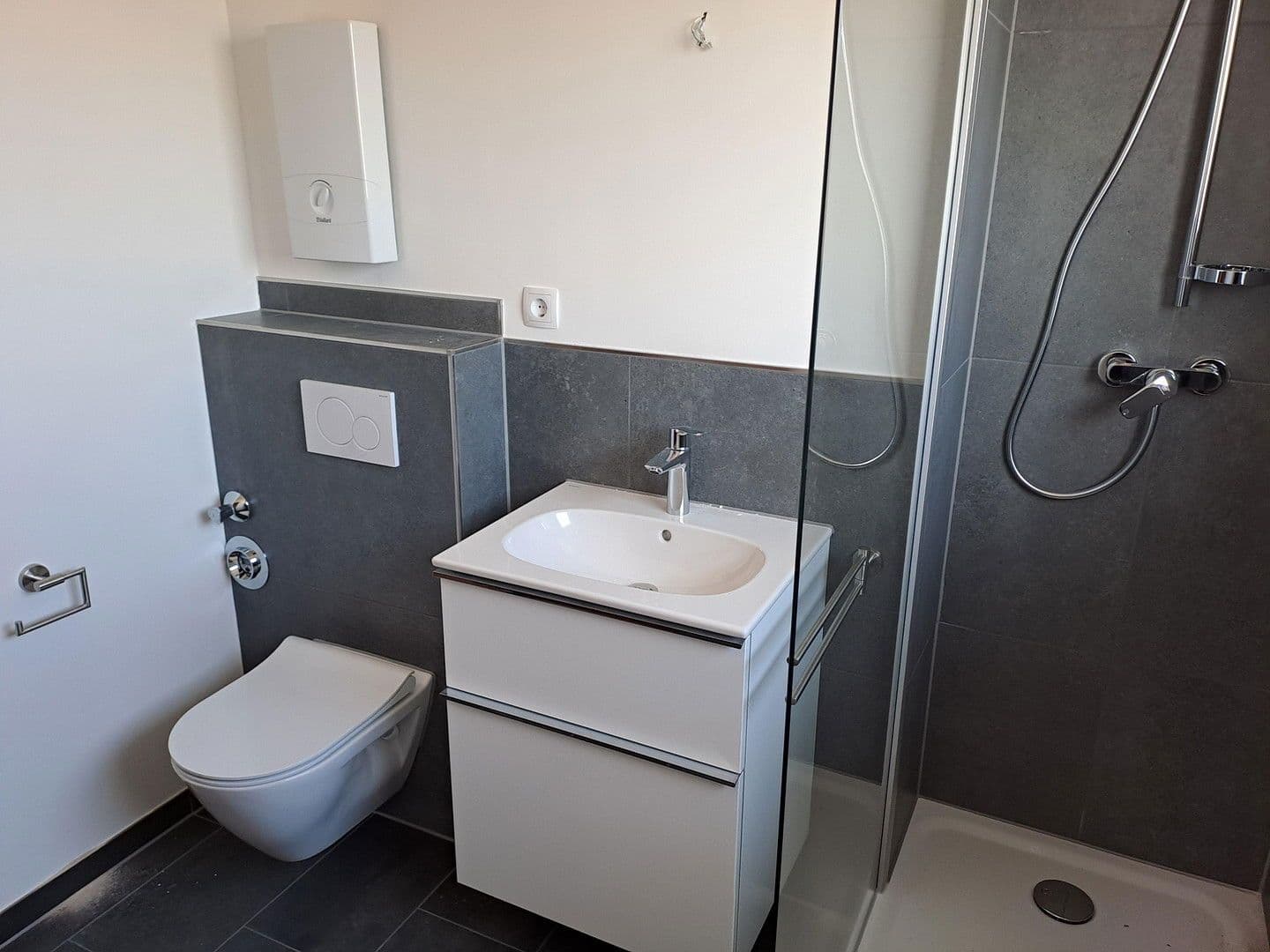 Pronájem bytu 2+1 66 m², Siegburg, Severní Porýní-Vestfálsko Pronájem bytu 2+1 66 m², Siegburg, Severní Porýní-Vestfálsko