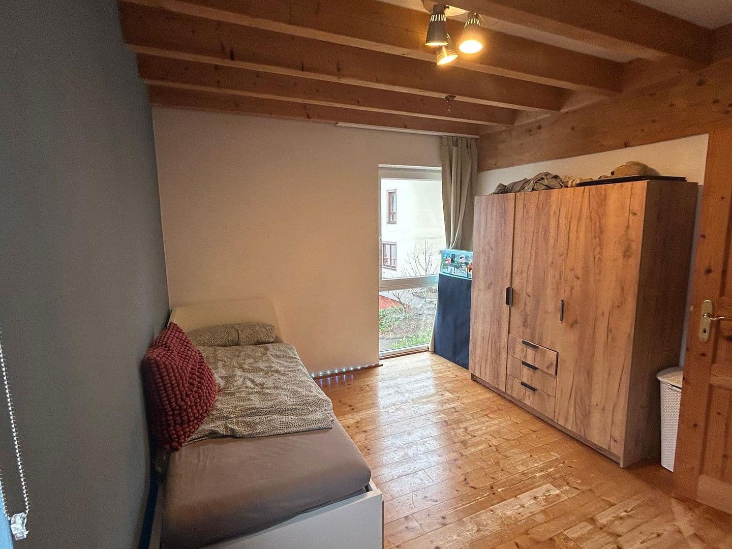 Prodej domu 134 m², pozemek 311 m², Gummersbach, Severní Porýní-Vestfálsko Prodej domu 134 m², pozemek 311 m², Gummersbach, Severní Porýní-Vestfálsko