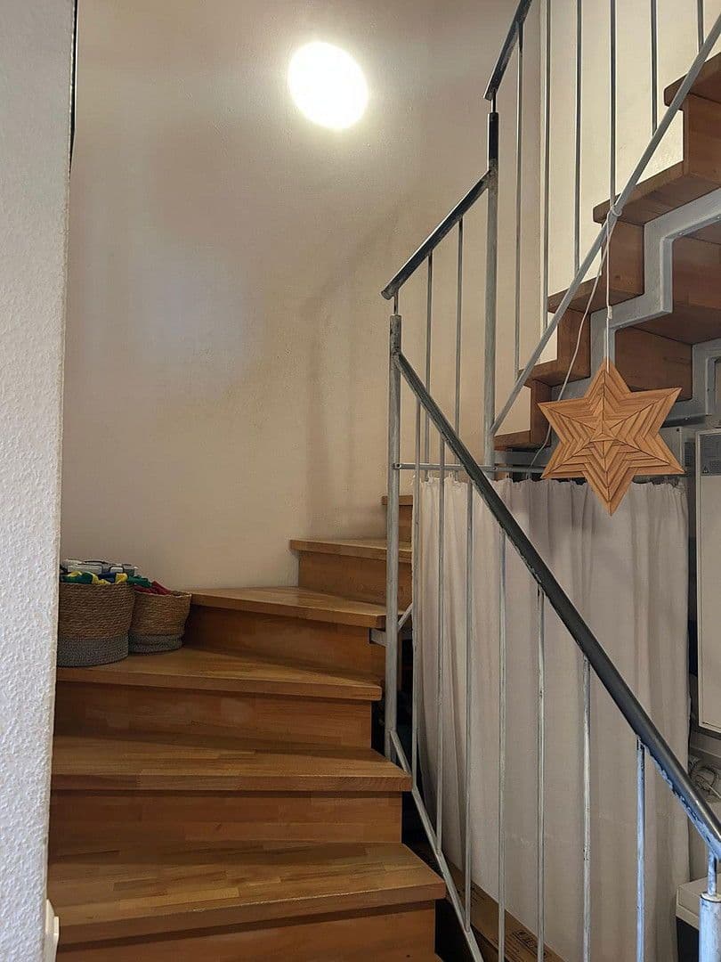 Prodej domu 134 m², pozemek 311 m², Gummersbach, Severní Porýní-Vestfálsko Prodej domu 134 m², pozemek 311 m², Gummersbach, Severní Porýní-Vestfálsko