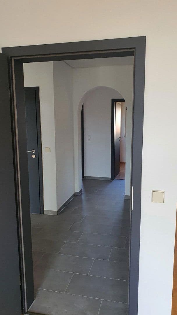 Pronájem bytu 4+1 88 m², Rottenburg am Neckar, Bádensko-Württembersko Pronájem bytu 4+1 88 m², Rottenburg am Neckar, Bádensko-Württembersko