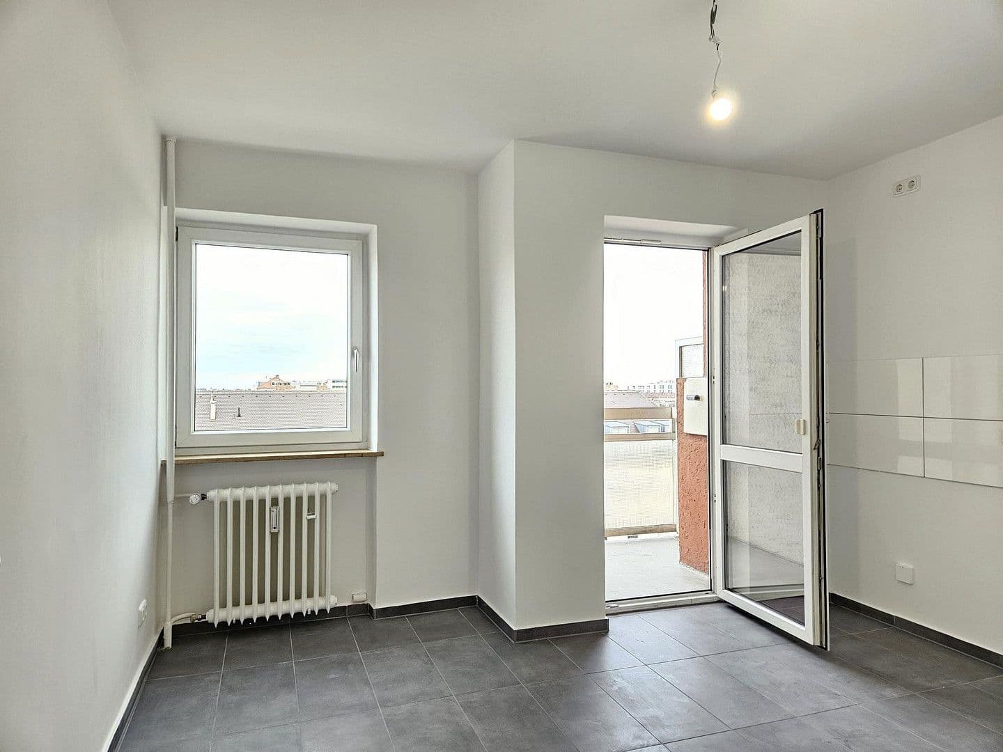 Pronájem bytu 2+1 68 m², Agnes-Bernauer-Straße 73, München, Bavorsko Pronájem bytu 2+1 68 m², Agnes-Bernauer-Straße 73, München, Bavorsko