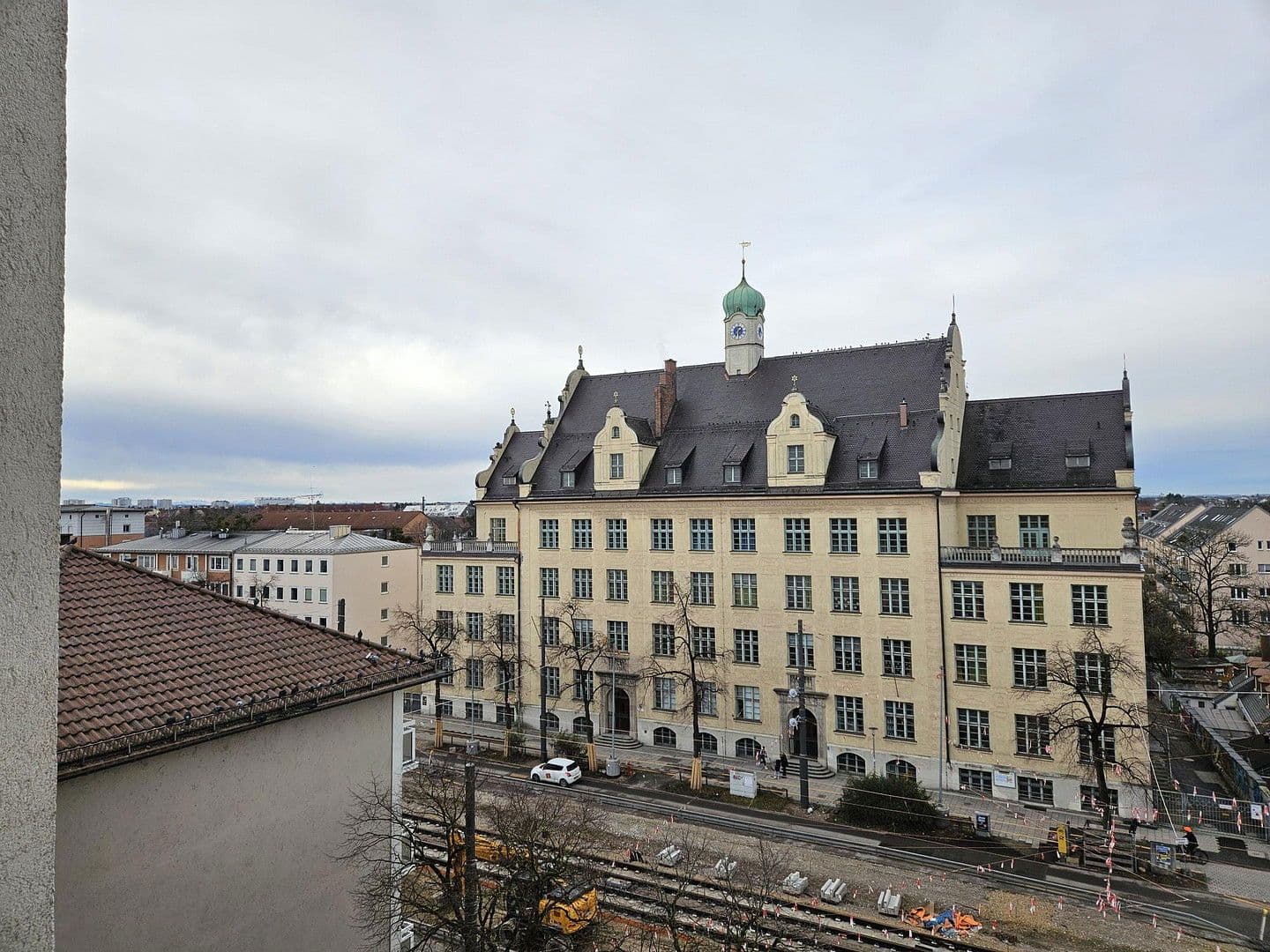 Pronájem bytu 2+1 68 m², Agnes-Bernauer-Straße 73, München, Bavorsko Pronájem bytu 2+1 68 m², Agnes-Bernauer-Straße 73, München, Bavorsko