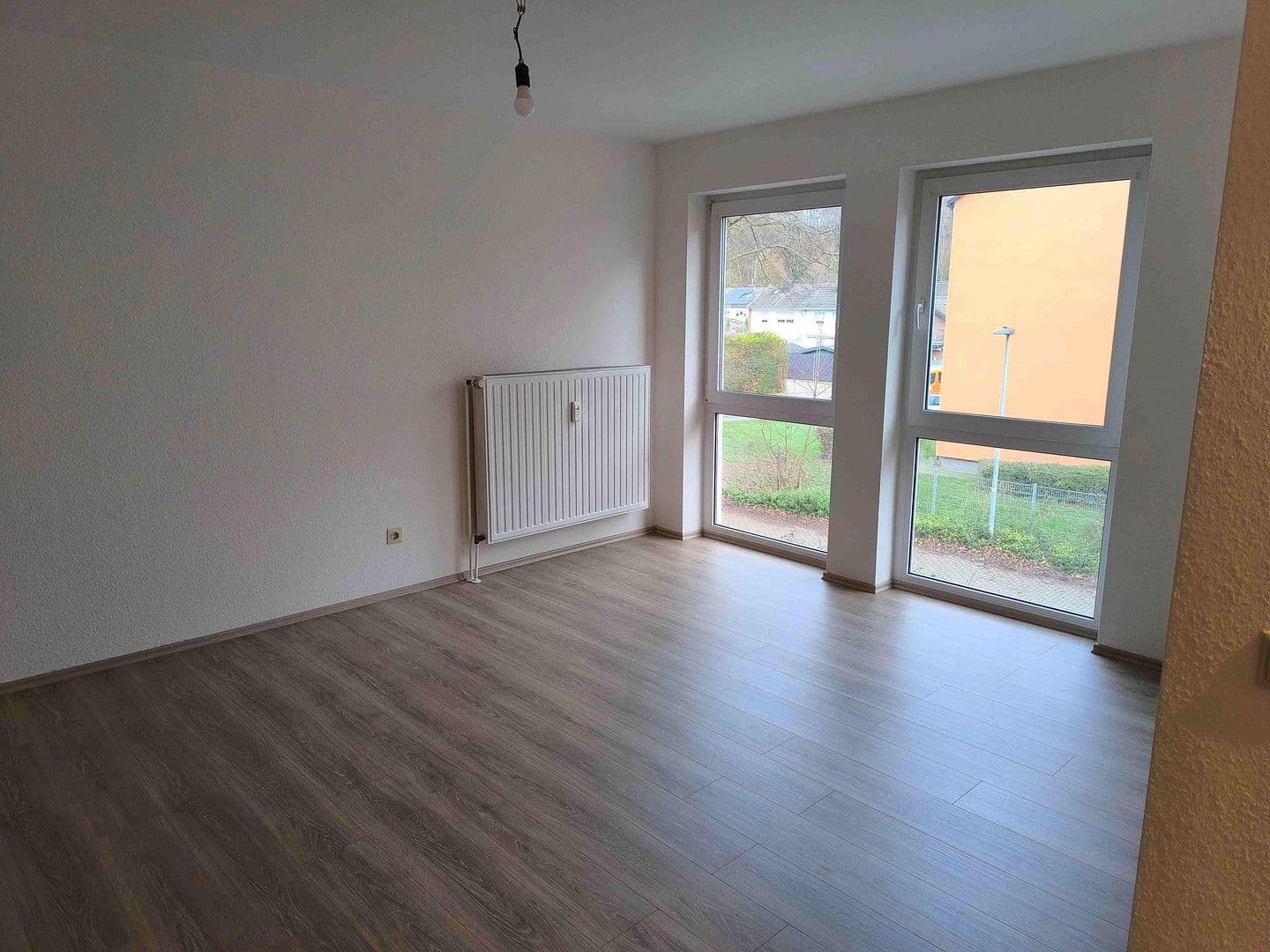 Pronájem bytu 3+1 53 m², Gartenstr. 56, Eschweiler, Severní Porýní-Vestfálsko Pronájem bytu 3+1 53 m², Gartenstr. 56, Eschweiler, Severní Porýní-Vestfálsko
