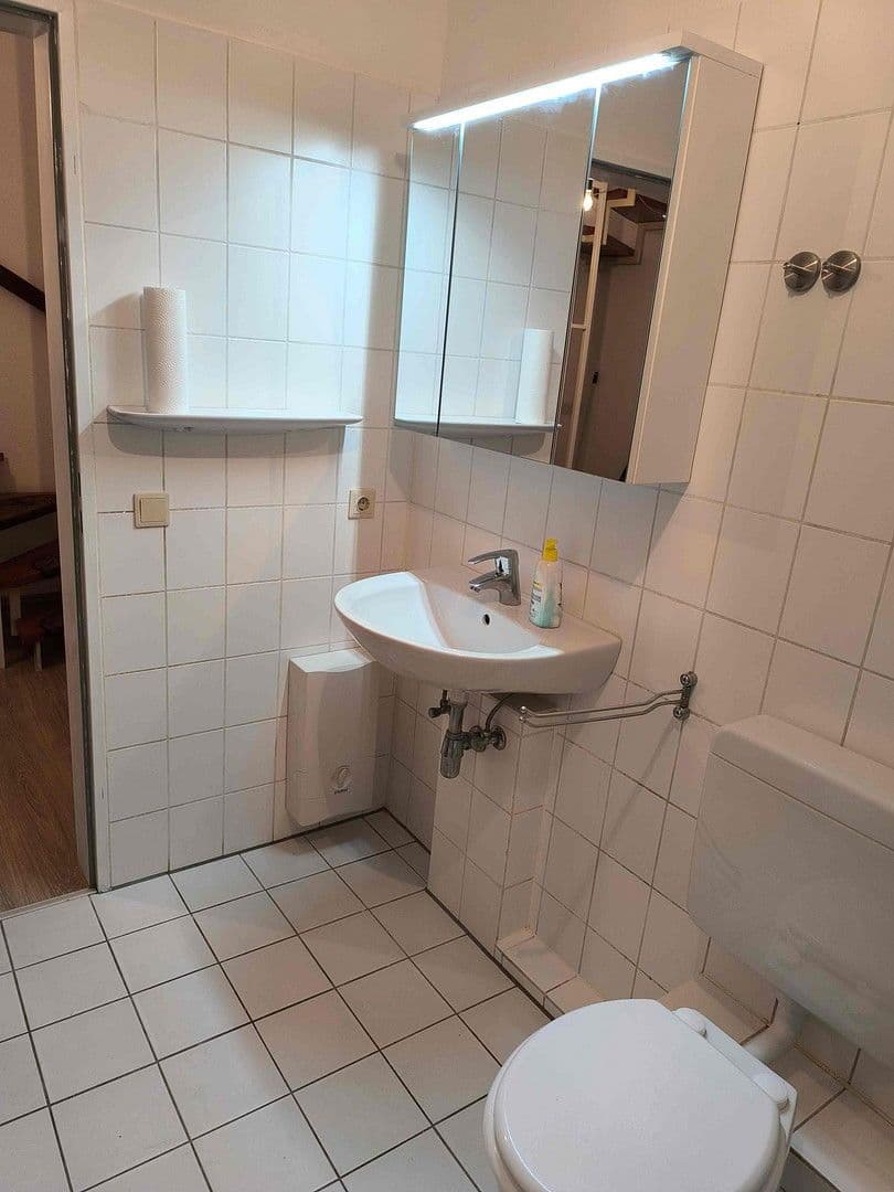 Pronájem bytu 3+1 53 m², Gartenstr. 56, Eschweiler, Severní Porýní-Vestfálsko Pronájem bytu 3+1 53 m², Gartenstr. 56, Eschweiler, Severní Porýní-Vestfálsko