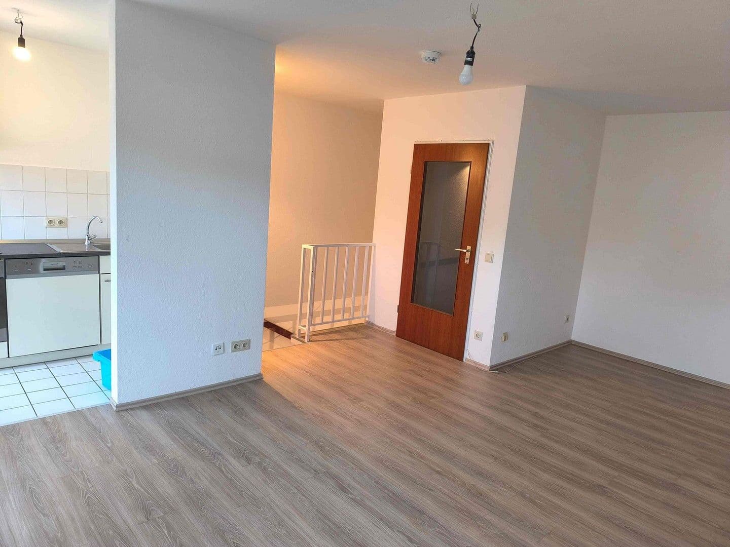 Pronájem bytu 3+1 53 m², Gartenstr. 56, Eschweiler, Severní Porýní-Vestfálsko Pronájem bytu 3+1 53 m², Gartenstr. 56, Eschweiler, Severní Porýní-Vestfálsko
