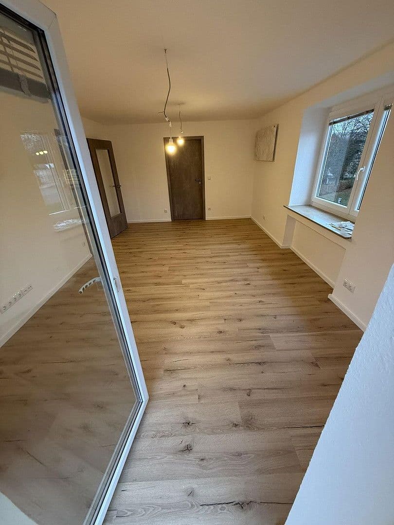 Pronájem bytu 5+1 95 m², Schulstraße 6, Oberkotzau, Bavorsko Pronájem bytu 5+1 95 m², Schulstraße 6, Oberkotzau, Bavorsko
