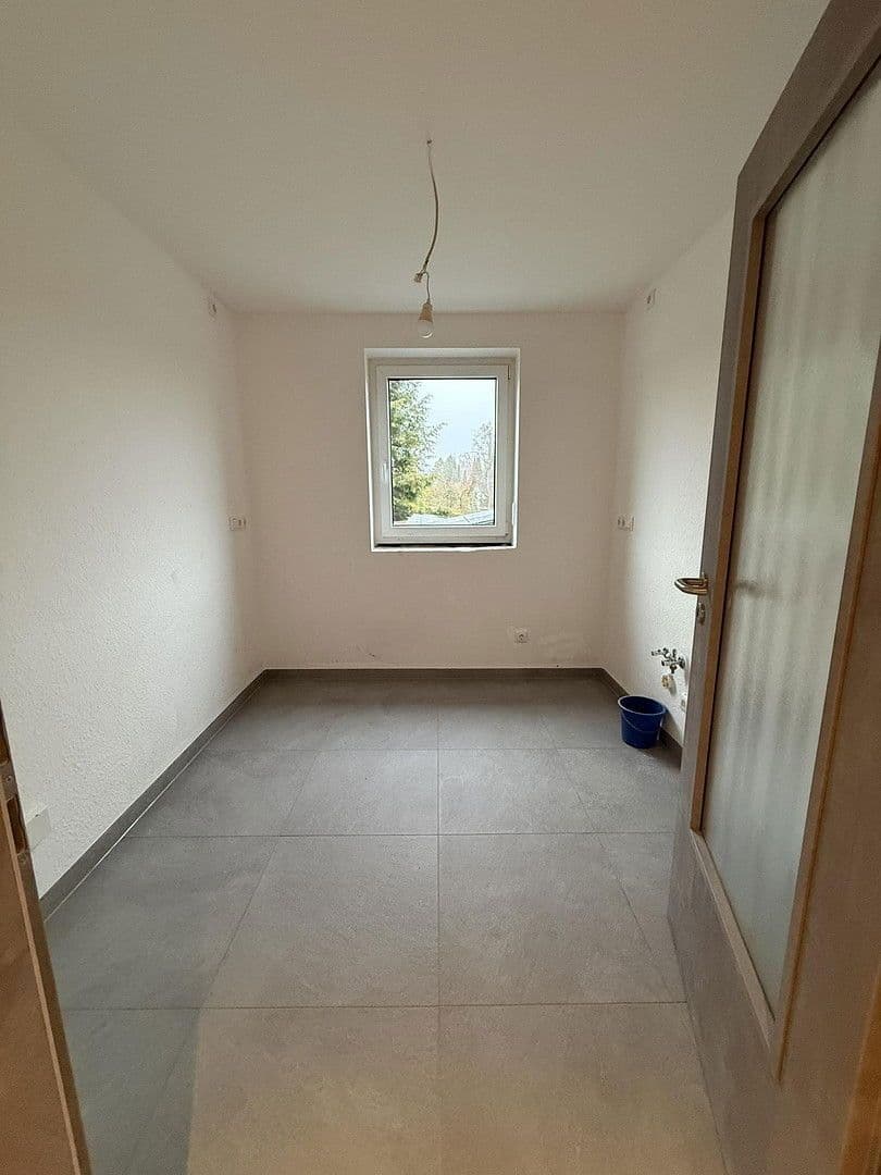 Pronájem bytu 5+1 95 m², Schulstraße 6, Oberkotzau, Bavorsko Pronájem bytu 5+1 95 m², Schulstraße 6, Oberkotzau, Bavorsko