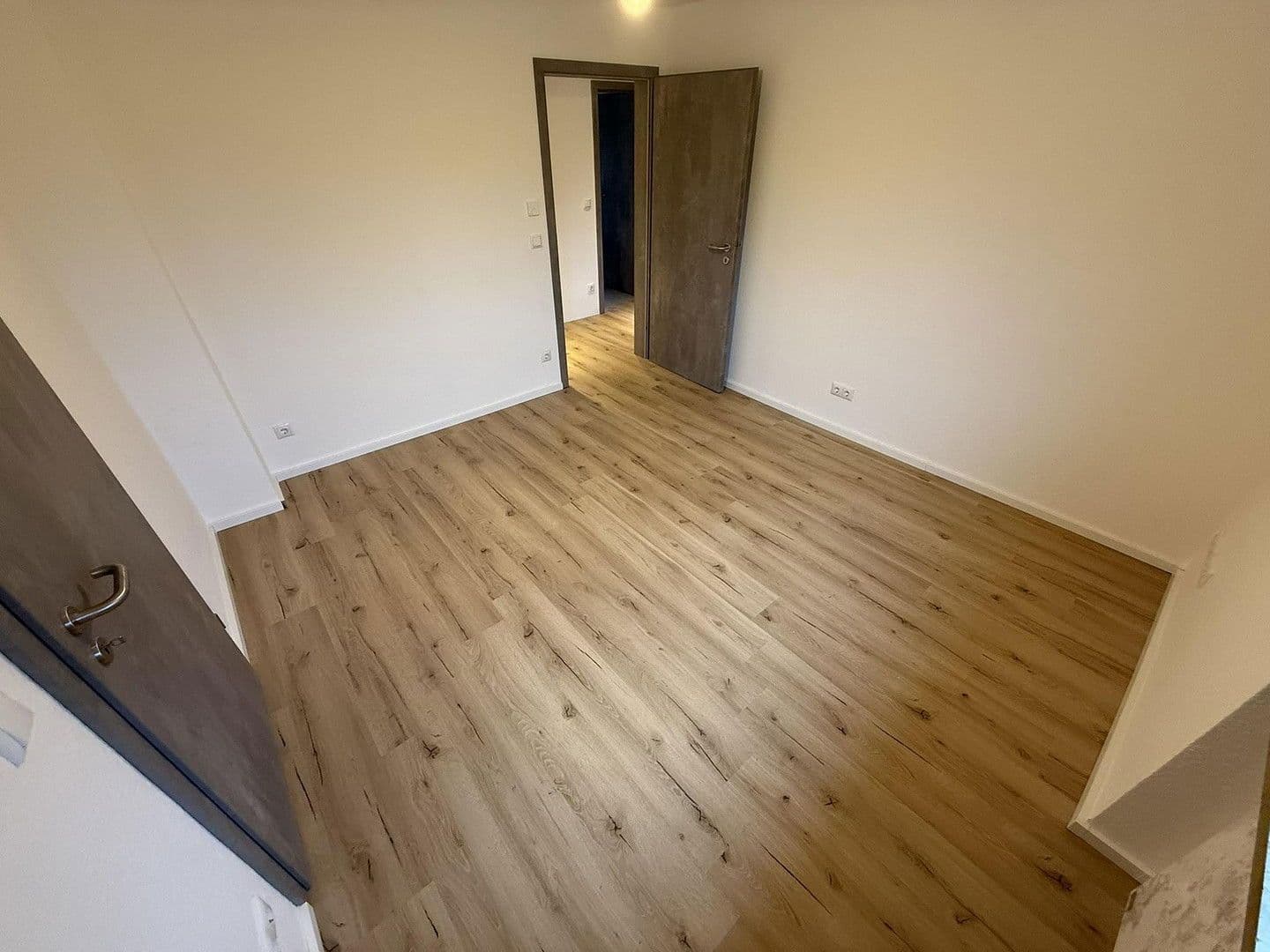 Pronájem bytu 5+1 95 m², Schulstraße 6, Oberkotzau, Bavorsko Pronájem bytu 5+1 95 m², Schulstraße 6, Oberkotzau, Bavorsko
