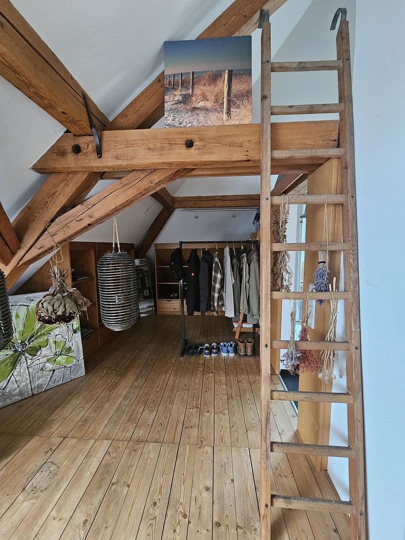 Pronájem bytu 3+1 120 m², Müllergasse 1, Geislingen, Bádensko-Württembersko Pronájem bytu 3+1 120 m², Müllergasse 1, Geislingen, Bádensko-Württembersko