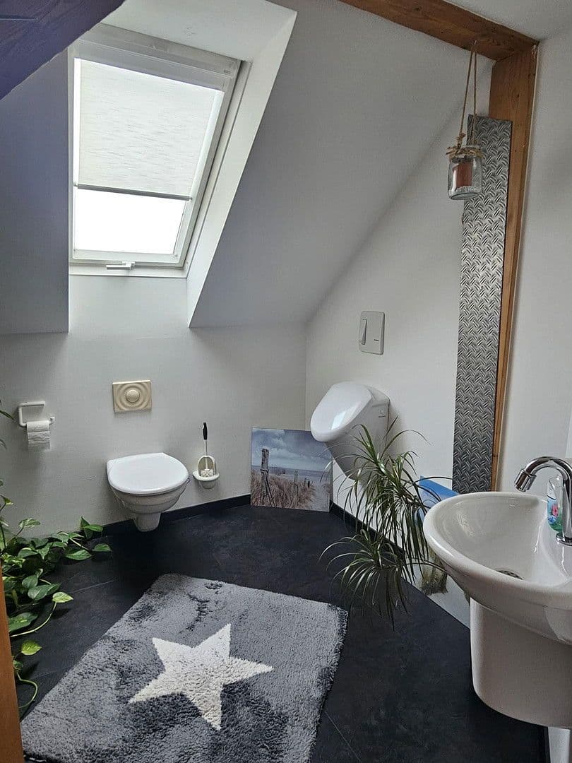 Pronájem bytu 3+1 120 m², Müllergasse 1, Geislingen, Bádensko-Württembersko Pronájem bytu 3+1 120 m², Müllergasse 1, Geislingen, Bádensko-Württembersko