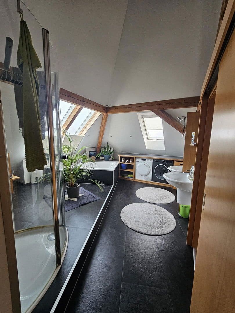 Pronájem bytu 3+1 120 m², Müllergasse 1, Geislingen, Bádensko-Württembersko Pronájem bytu 3+1 120 m², Müllergasse 1, Geislingen, Bádensko-Württembersko