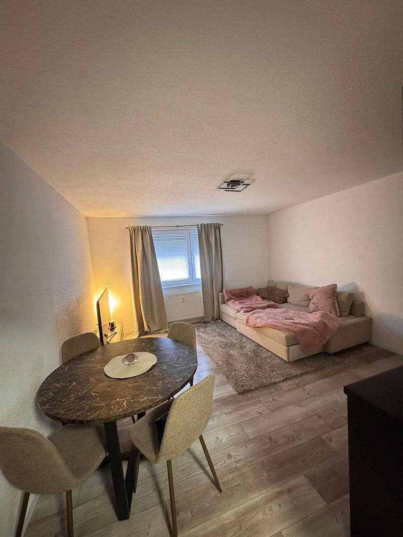 Pronájem bytu 2+1 47 m², Blücherstraße 20, Pforzheim, Bádensko-Württembersko Pronájem bytu 2+1 47 m², Blücherstraße 20, Pforzheim, Bádensko-Württembersko