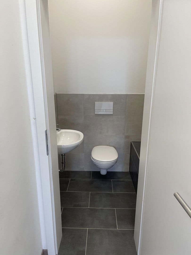 Pronájem kanceláře 460 m², Winzerleite 4, Passau, Bavorsko Pronájem kanceláře 460 m², Winzerleite 4, Passau, Bavorsko