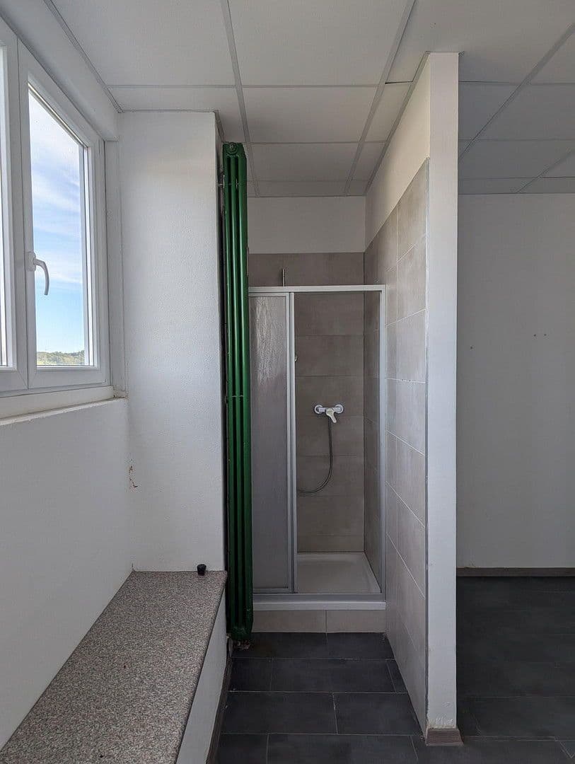 Pronájem kanceláře 460 m², Winzerleite 4, Passau, Bavorsko Pronájem kanceláře 460 m², Winzerleite 4, Passau, Bavorsko