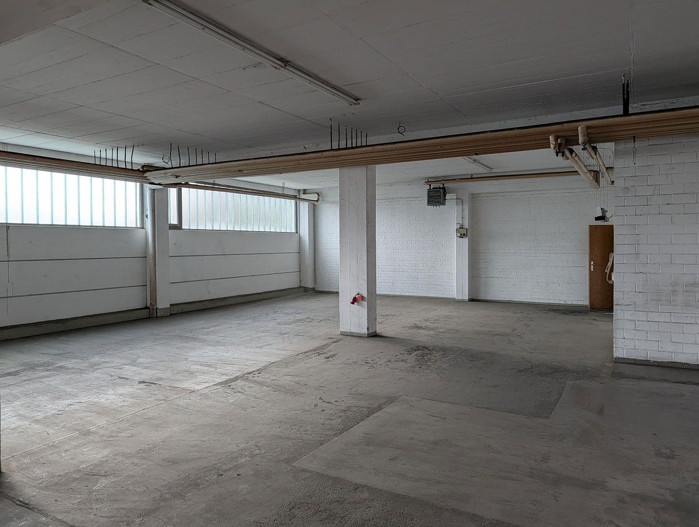 Pronájem nebytového prostoru 970 m², Winzerleite 4, Passau, Bavorsko Pronájem nebytového prostoru 970 m², Winzerleite 4, Passau, Bavorsko