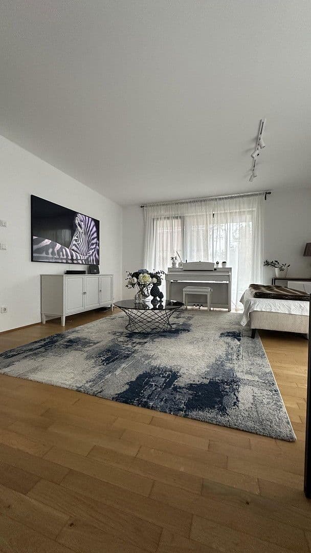 Pronájem bytu 2+1 64 m², München, Bavorsko Pronájem bytu 2+1 64 m², München, Bavorsko