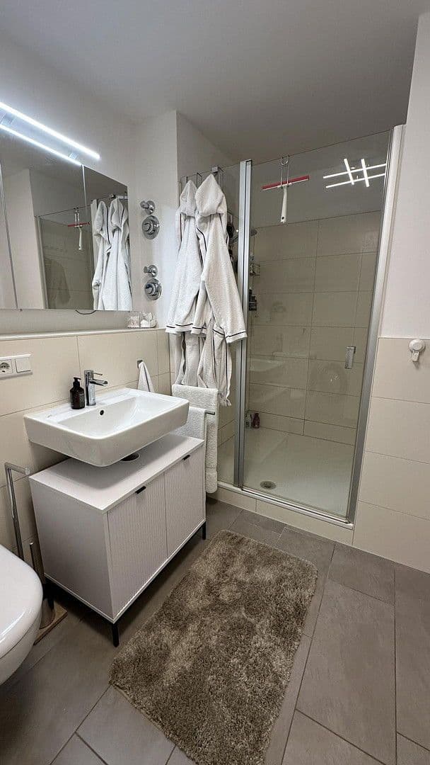 Pronájem bytu 2+1 64 m², München, Bavorsko Pronájem bytu 2+1 64 m², München, Bavorsko