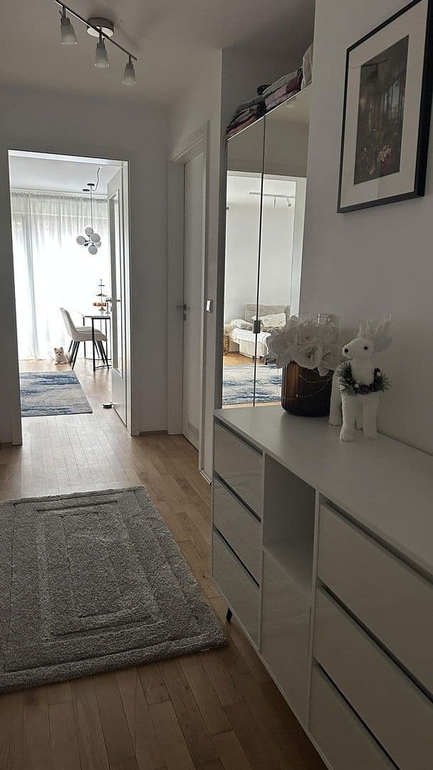 Pronájem bytu 2+1 64 m², München, Bavorsko Pronájem bytu 2+1 64 m², München, Bavorsko
