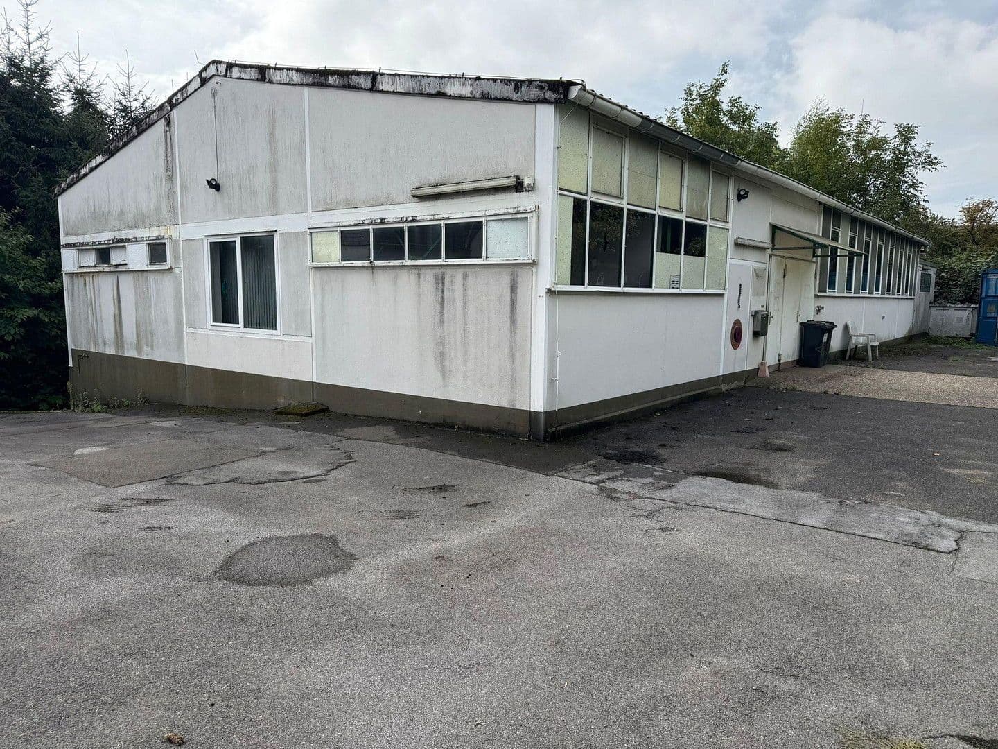 Pronájem nebytového prostoru 750 m², Solingen, Severní Porýní-Vestfálsko Pronájem nebytového prostoru 750 m², Solingen, Severní Porýní-Vestfálsko