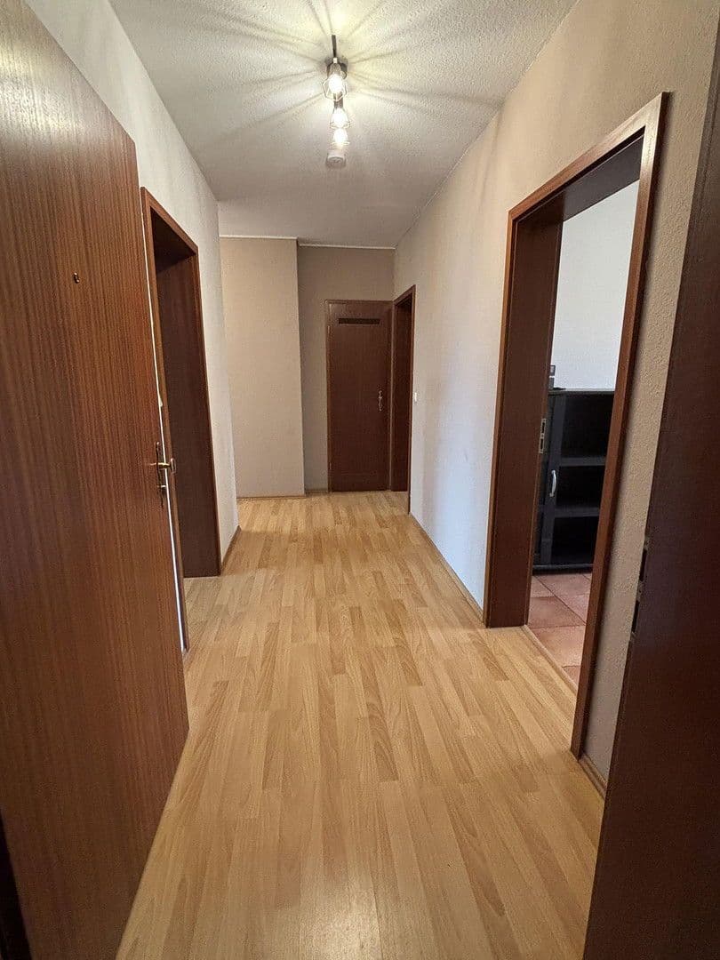 Pronájem bytu 3+1 83 m², Celle, Dolní Sasko Pronájem bytu 3+1 83 m², Celle, Dolní Sasko