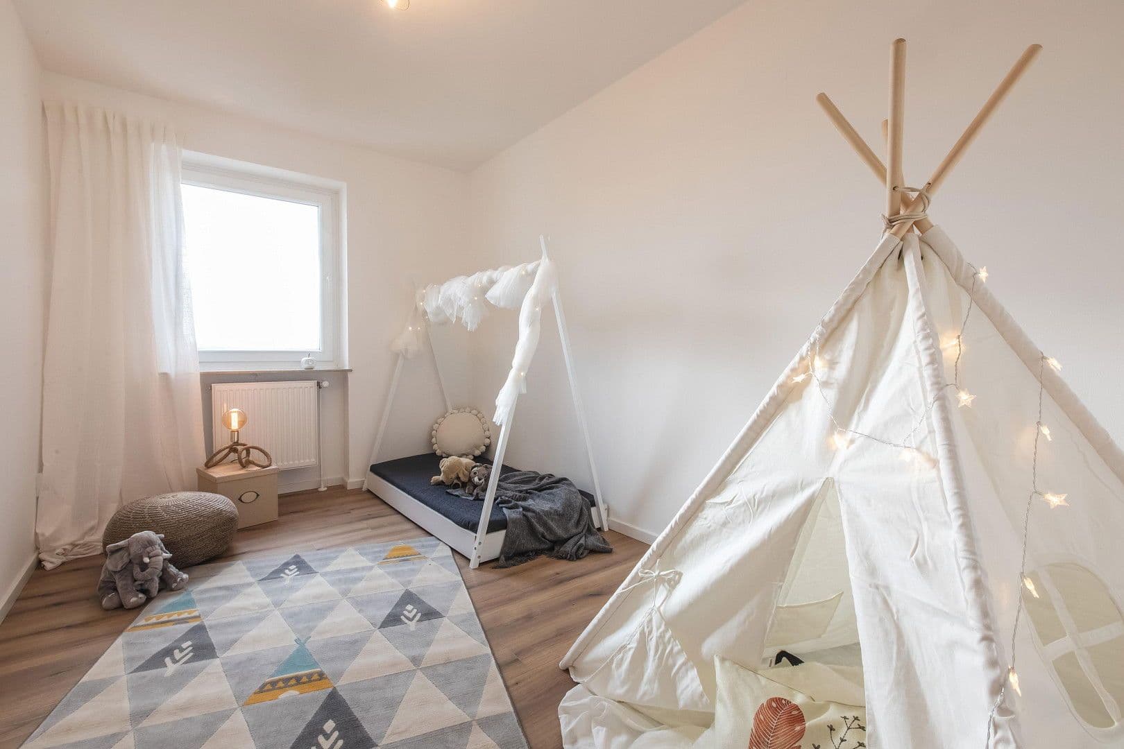 Prodej bytu 5+kk 142 m², Nürnberg, Bavorsko Prodej bytu 5+kk 142 m², Nürnberg, Bavorsko