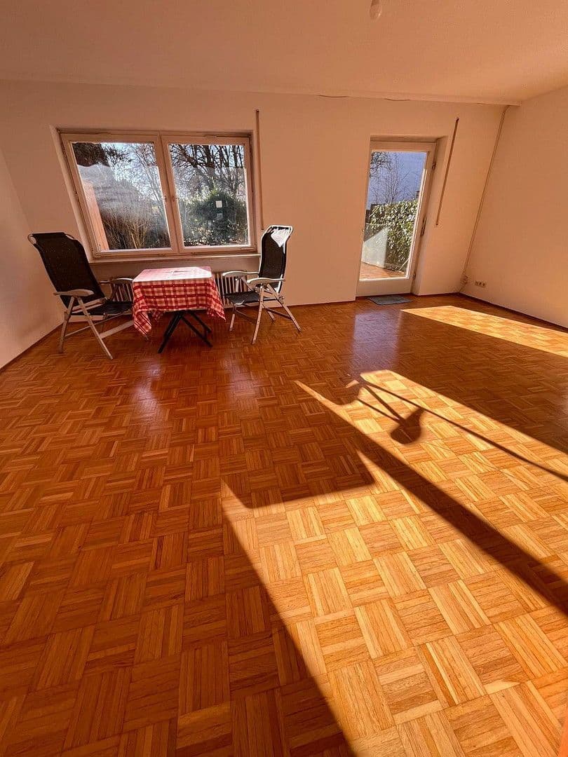 Prodej domu 115 m², pozemek 327 m², Kirchseeoner Weg 49, Eglharting, Bavorsko Prodej domu 115 m², pozemek 327 m², Kirchseeoner Weg 49, Eglharting, Bavorsko