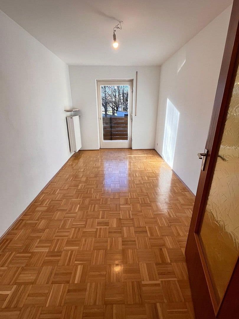 Prodej domu 115 m², pozemek 327 m², Kirchseeoner Weg 49, Eglharting, Bavorsko Prodej domu 115 m², pozemek 327 m², Kirchseeoner Weg 49, Eglharting, Bavorsko