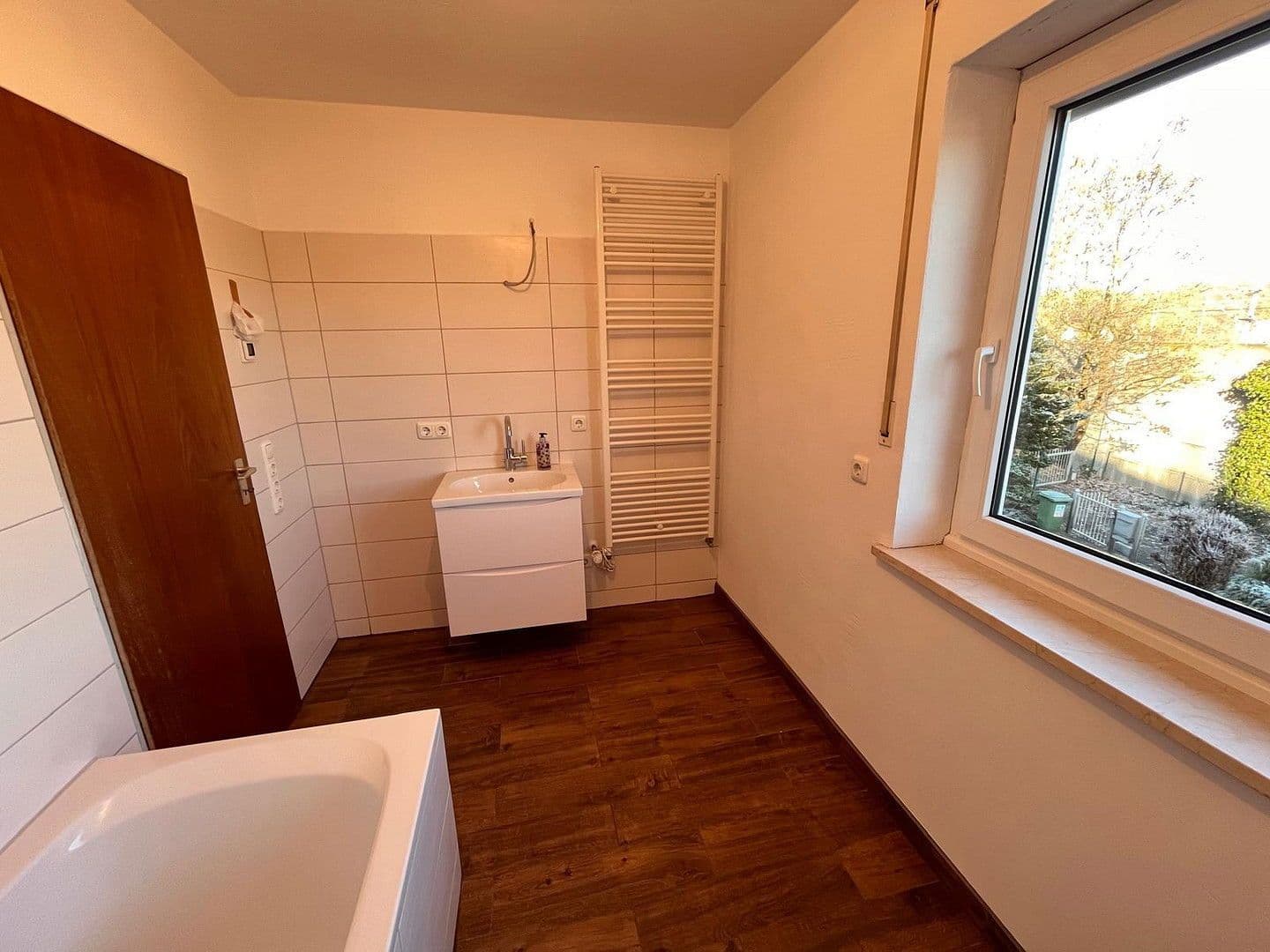 Prodej domu 115 m², pozemek 327 m², Kirchseeoner Weg 49, Eglharting, Bavorsko Prodej domu 115 m², pozemek 327 m², Kirchseeoner Weg 49, Eglharting, Bavorsko