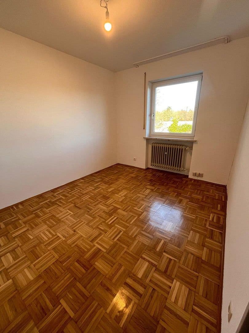 Prodej domu 115 m², pozemek 327 m², Kirchseeoner Weg 49, Eglharting, Bavorsko Prodej domu 115 m², pozemek 327 m², Kirchseeoner Weg 49, Eglharting, Bavorsko