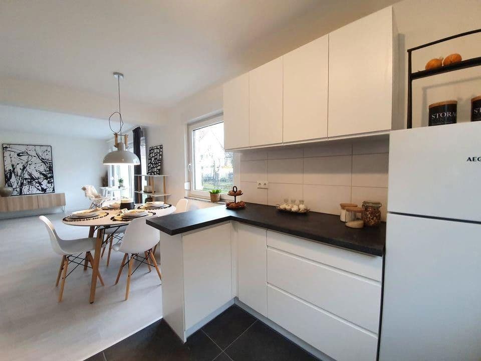 Prodej domu 123 m², pozemek 343 m², Rheine, Severní Porýní-Vestfálsko Prodej domu 123 m², pozemek 343 m², Rheine, Severní Porýní-Vestfálsko