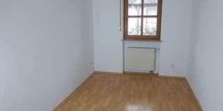 Pronájem domu 110 m², pozemek 175 m², Eichenau, Bavorsko Pronájem domu 110 m², pozemek 175 m², Eichenau, Bavorsko