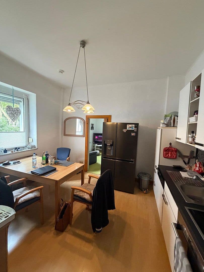 Pronájem domu 65 m², pozemek 107 m², Katharinenstraße 73, Oberhausen, Severní Porýní-Vestfálsko Pronájem domu 65 m², pozemek 107 m², Katharinenstraße 73, Oberhausen, Severní Porýní-Vestfálsko