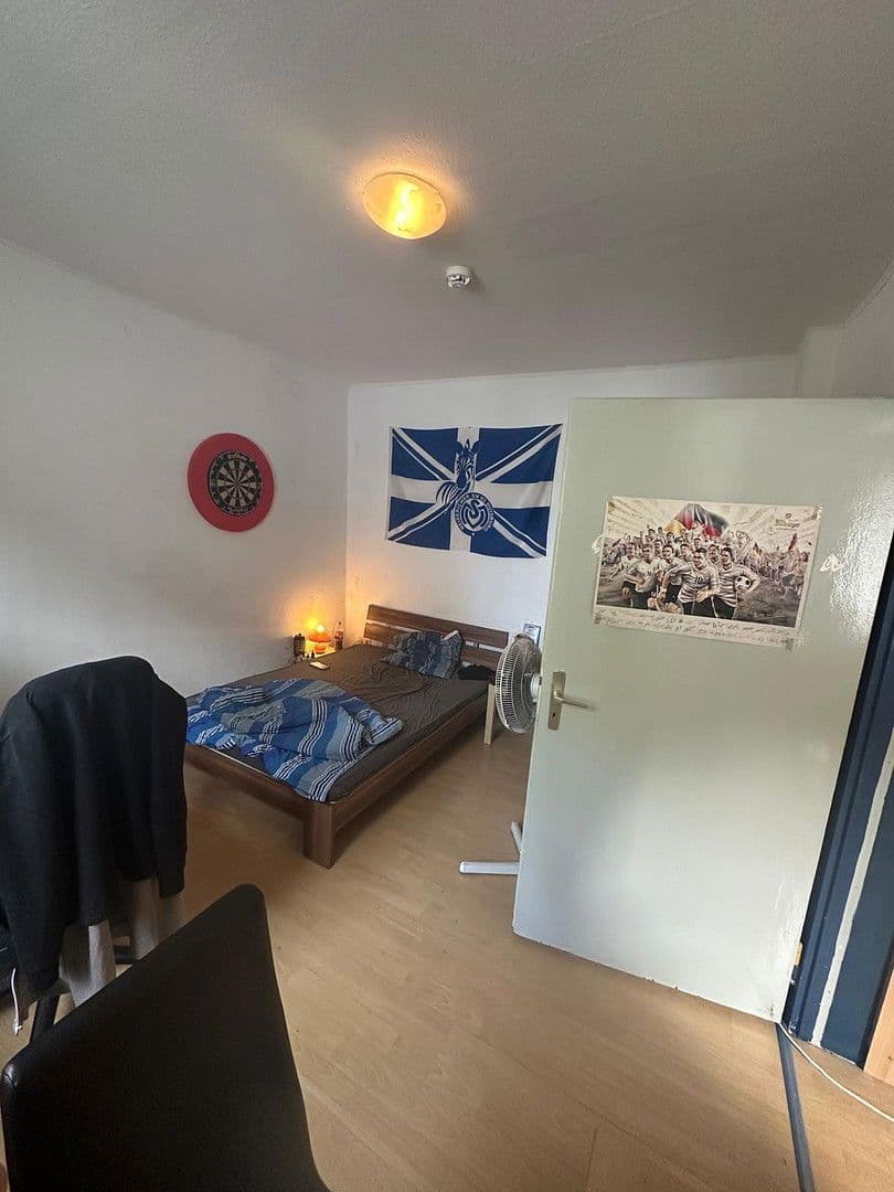 Pronájem domu 65 m², pozemek 107 m², Katharinenstraße 73, Oberhausen, Severní Porýní-Vestfálsko Pronájem domu 65 m², pozemek 107 m², Katharinenstraße 73, Oberhausen, Severní Porýní-Vestfálsko