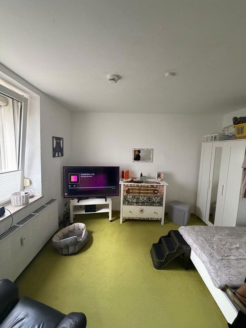 Pronájem domu 65 m², pozemek 107 m², Katharinenstraße 73, Oberhausen, Severní Porýní-Vestfálsko Pronájem domu 65 m², pozemek 107 m², Katharinenstraße 73, Oberhausen, Severní Porýní-Vestfálsko