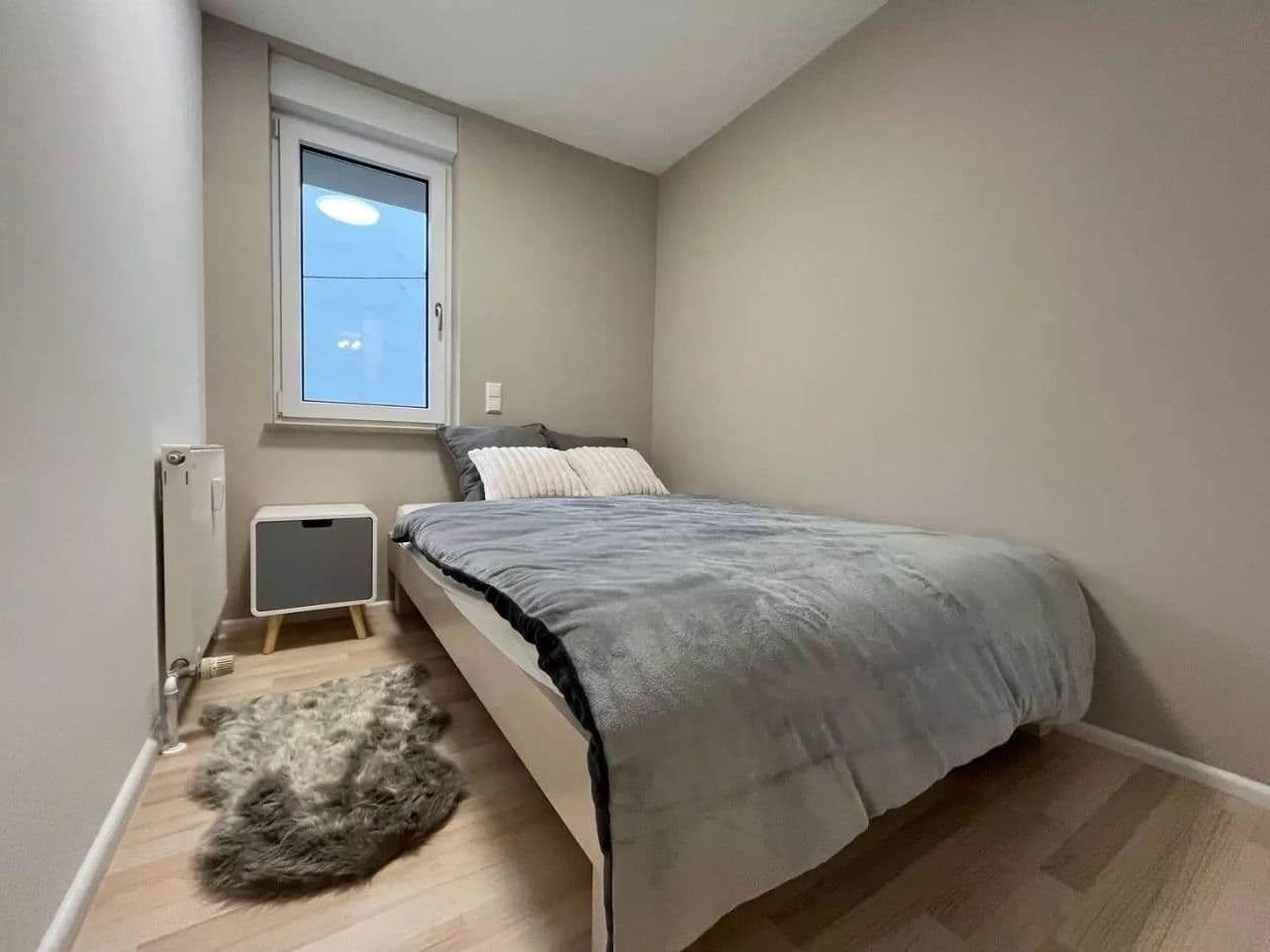 Pronájem bytu 2+1 40 m², Stuttgart, Bádensko-Württembersko Pronájem bytu 2+1 40 m², Stuttgart, Bádensko-Württembersko